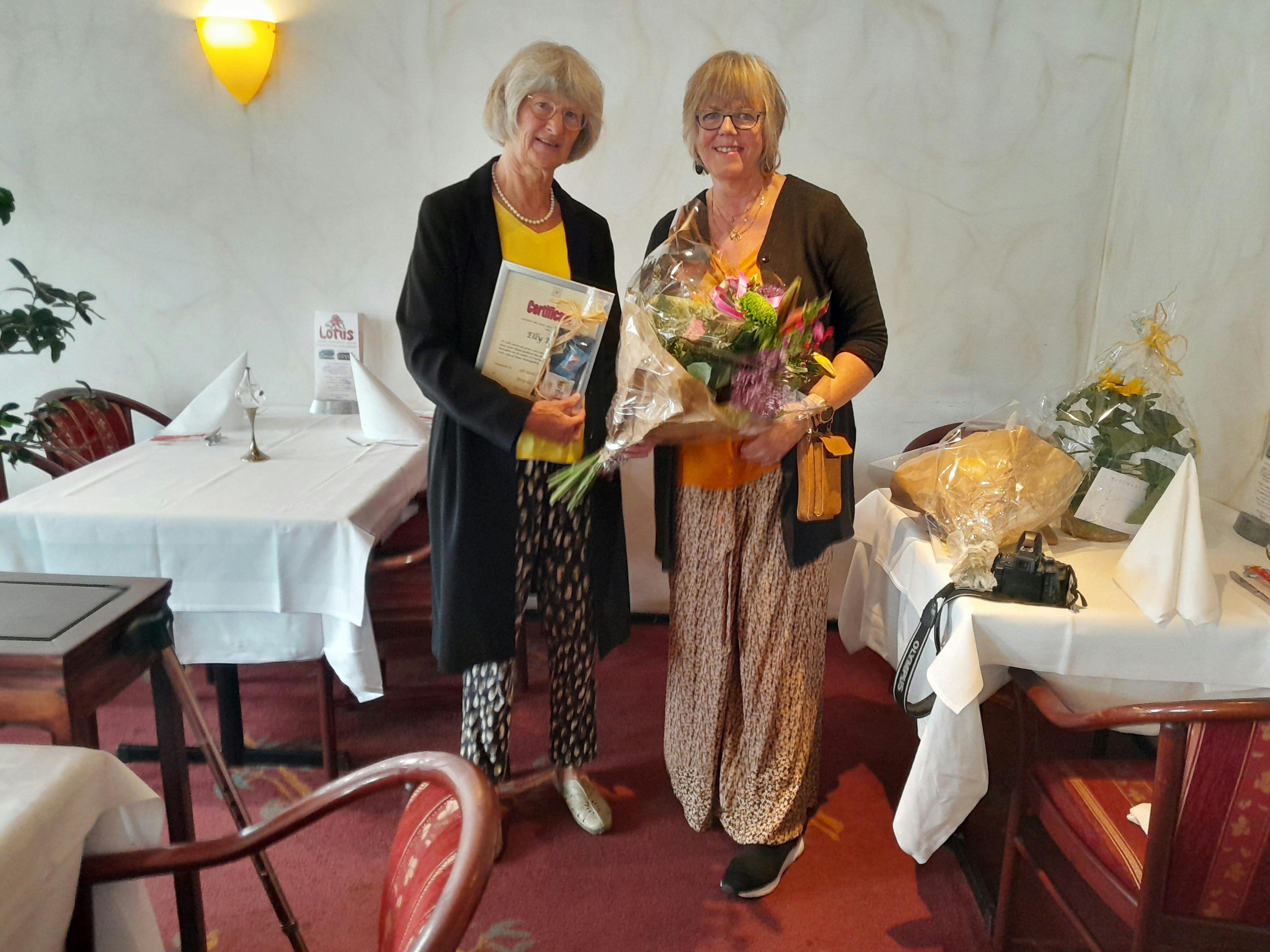 De zon van de zonnetjes: Elly Roos!