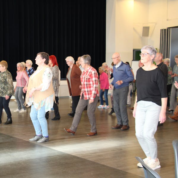 Country-line dansen Overloon