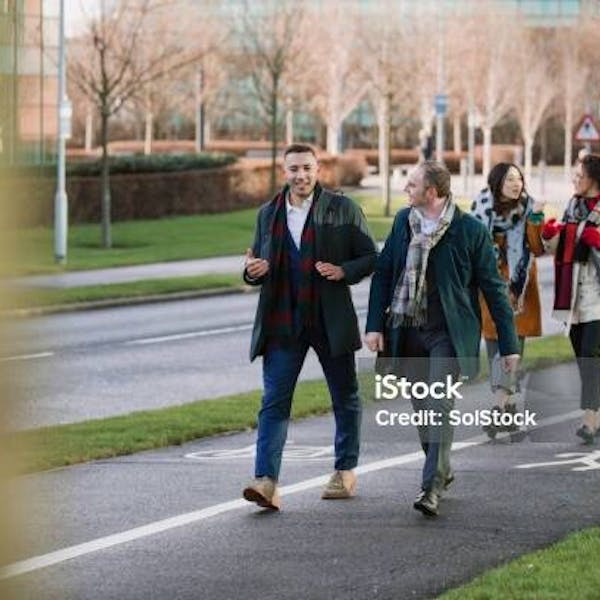 Wandelhalfuurtje bij Zandse Kerk