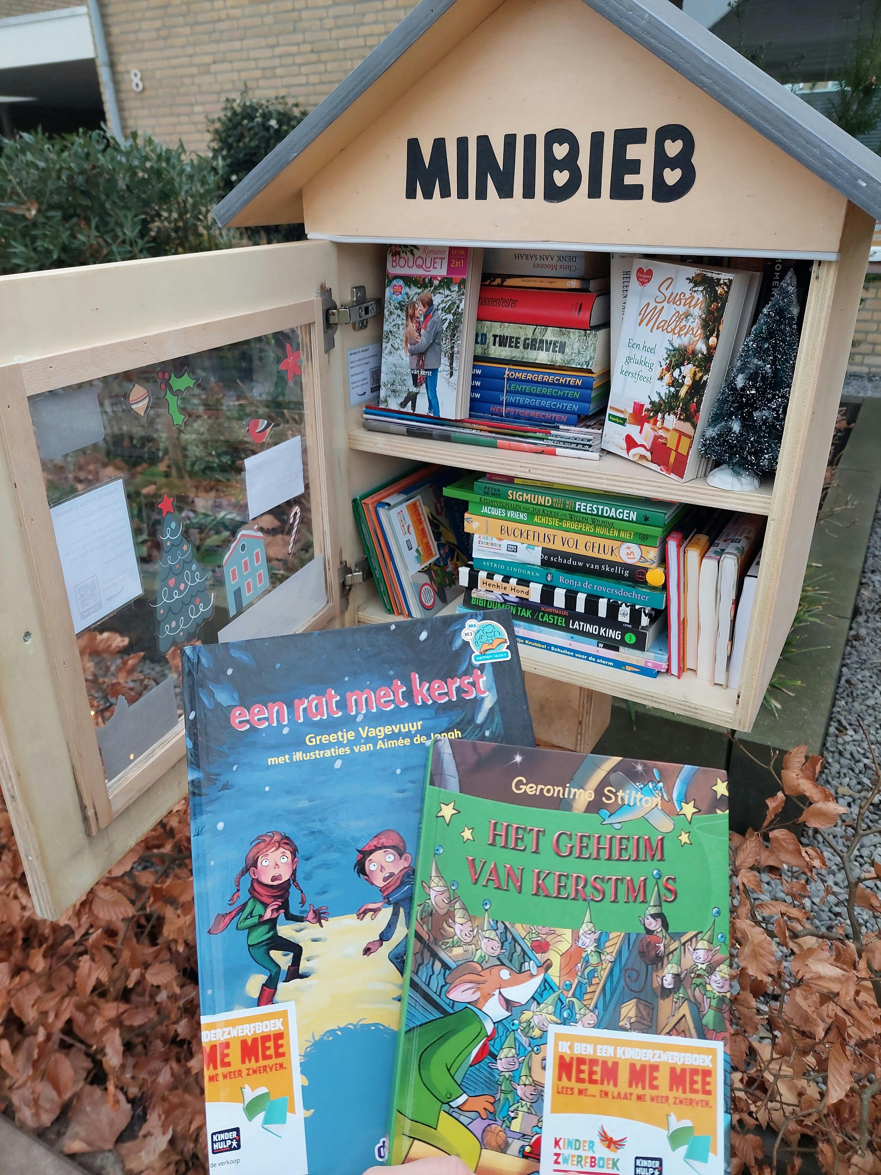 Kerstboeken in de minibieb