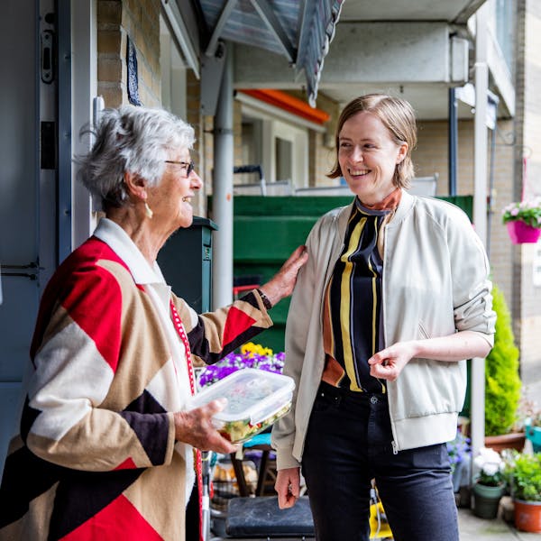 Sociale maaltijdservice door buurtgenoten