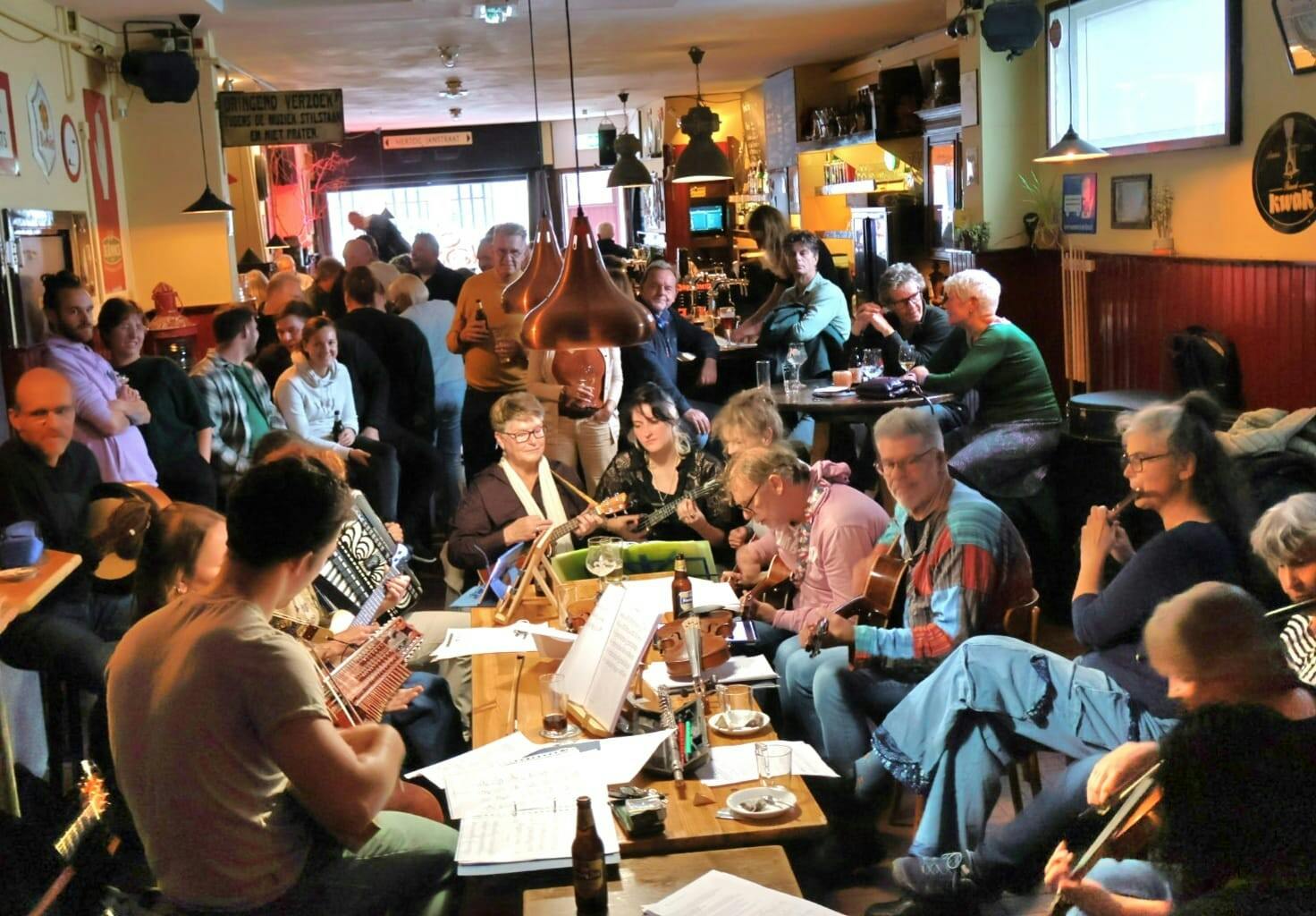 St. Patricks Day in café De Keizer