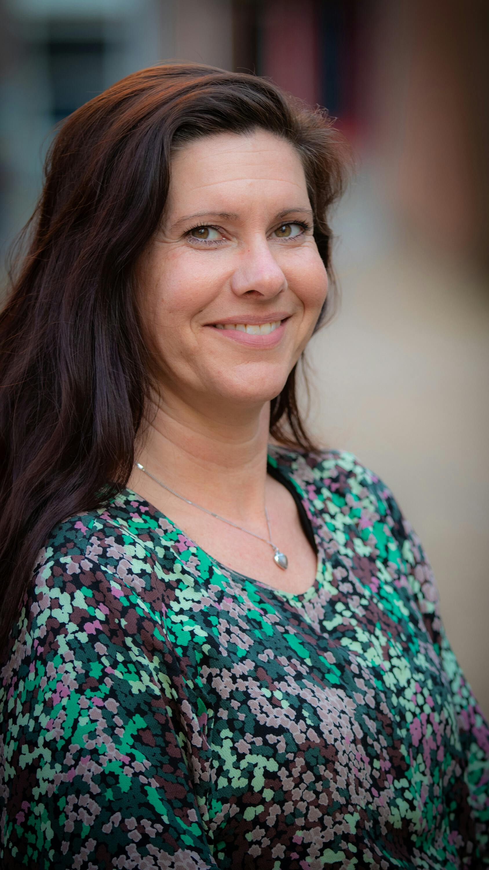 ‘Ik kan lezen en schrijven met kinderen die lastig gevonden worden’