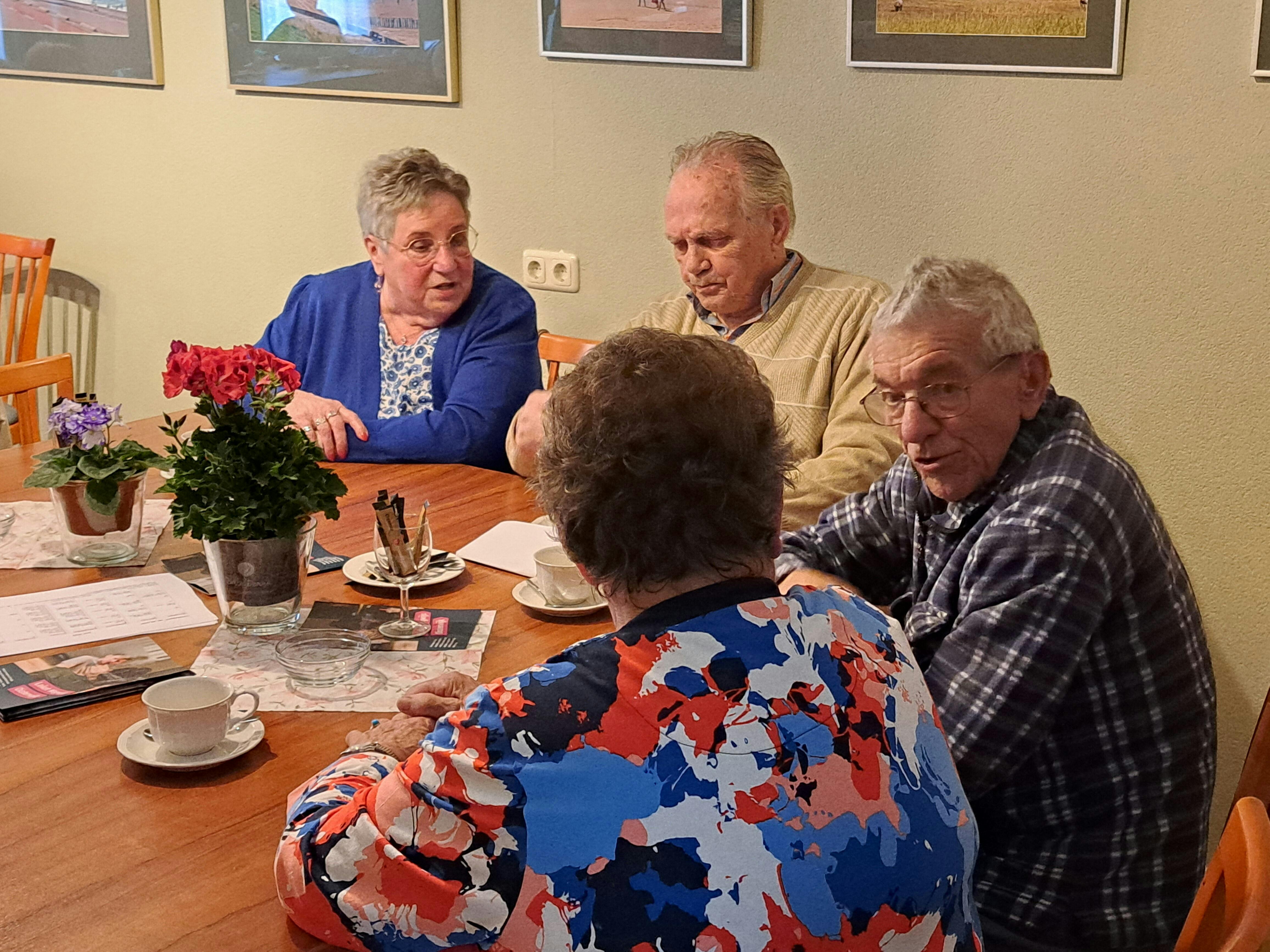 Verrijk je Kennis bij Stichting Inlooppunt: Maandelijkse Cultuur&Beleef Lezingen!