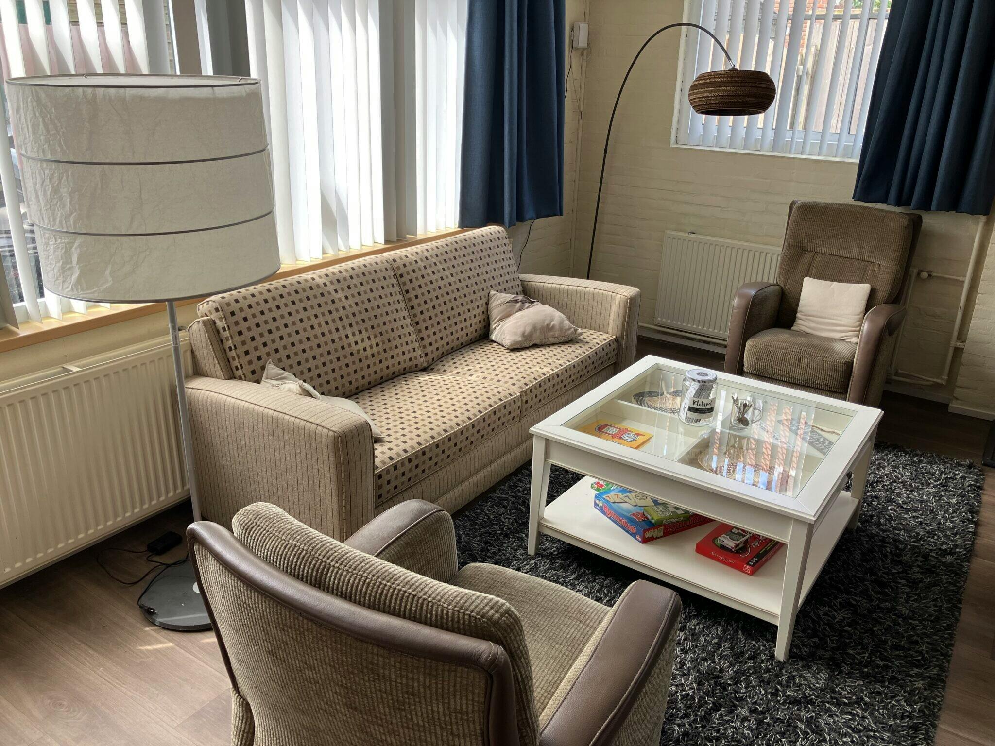 De Huiskamer – Een gezellige en ontspannen plek voor iedereen!