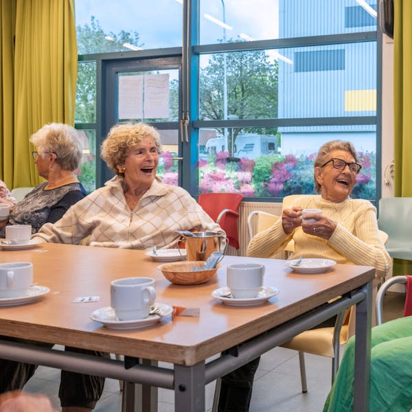 Souburgse Koffiepraat – Gezellig samen koffie drinken en nieuwe mensen ontmoeten!