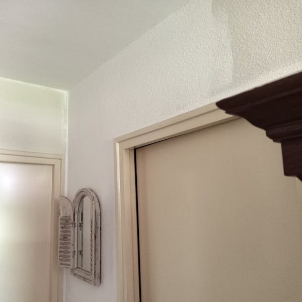 Verf het halletje en maak een glimlach