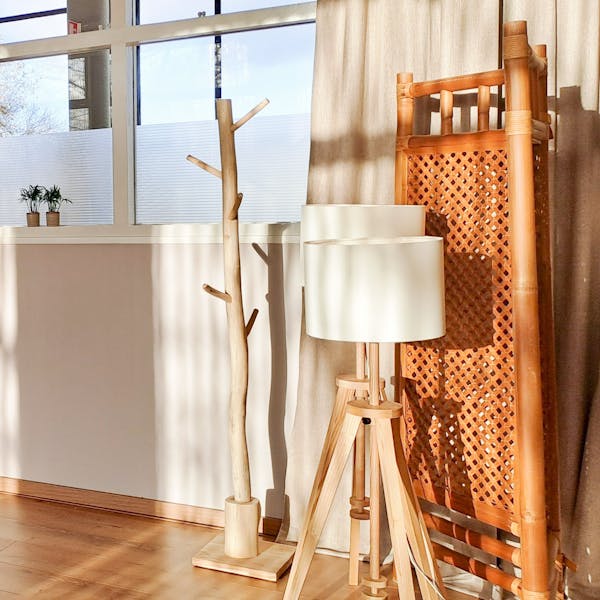 Versterk jezelf in een Hatha Yogales en ontvang daarbij professionele begeleiding