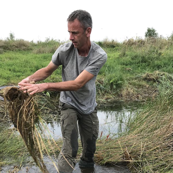Geef de pen door: Vijf vragen aan Awie de Zwart