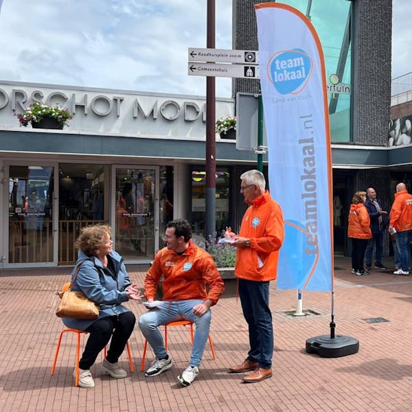 Team Lokaal in gesprek met inwoners