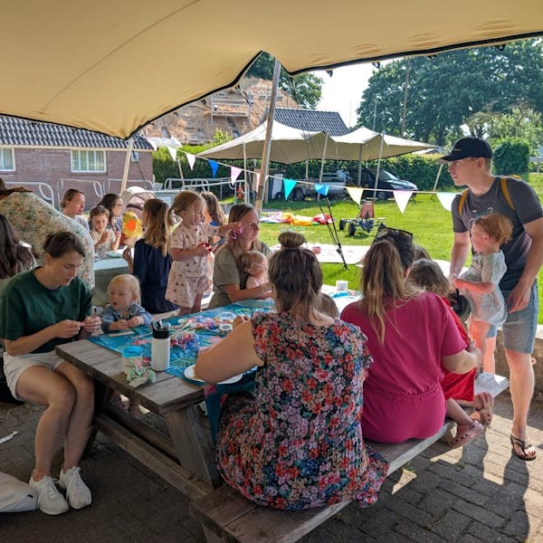 Ontmoet andere ouders en kinderen