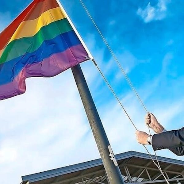 Regenbooglokaal: ontmoeting voor LHBTI+-ers