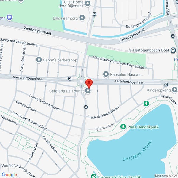 Mgr. Diepenstraat 43,  Aartshertogenlaan 213, omgevingsvergunning, vervangen winkeldeur door schuifdeur, bestaande kozijn vervangen door nieuwe