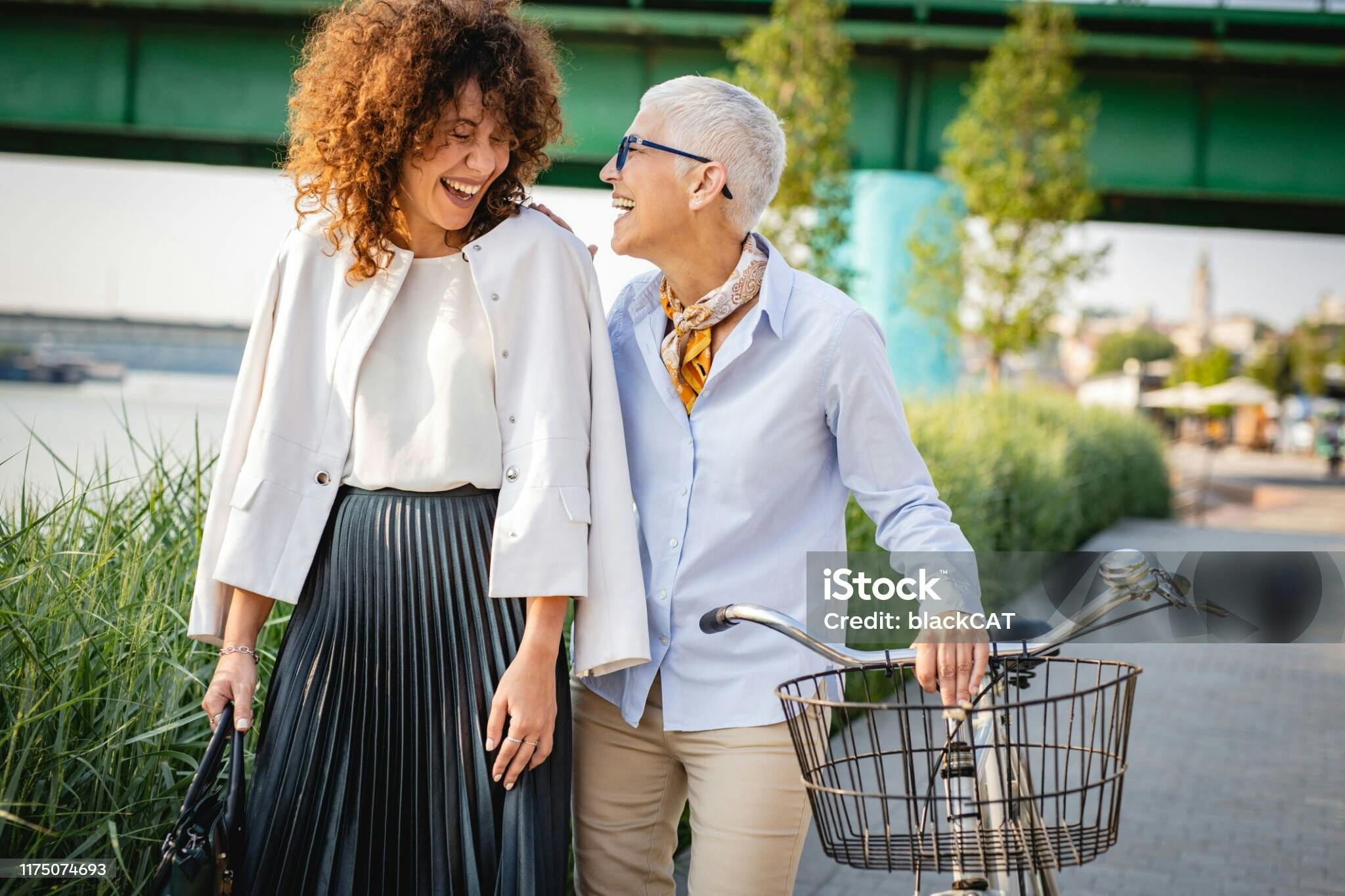 Aangenaam gezelschap om eenzaamheid te verminderen. Helpt u mee?