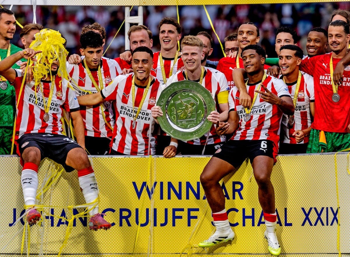 Deel je liefde voor voetbal