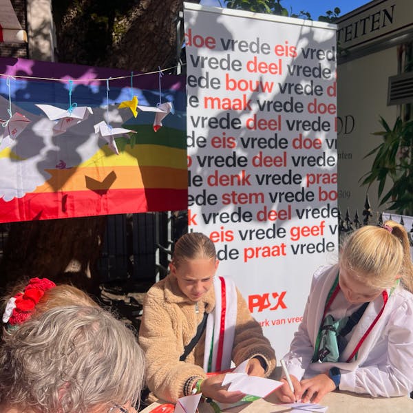 Ambassade voor de Vrede Gemert laat jongste generatie spreken