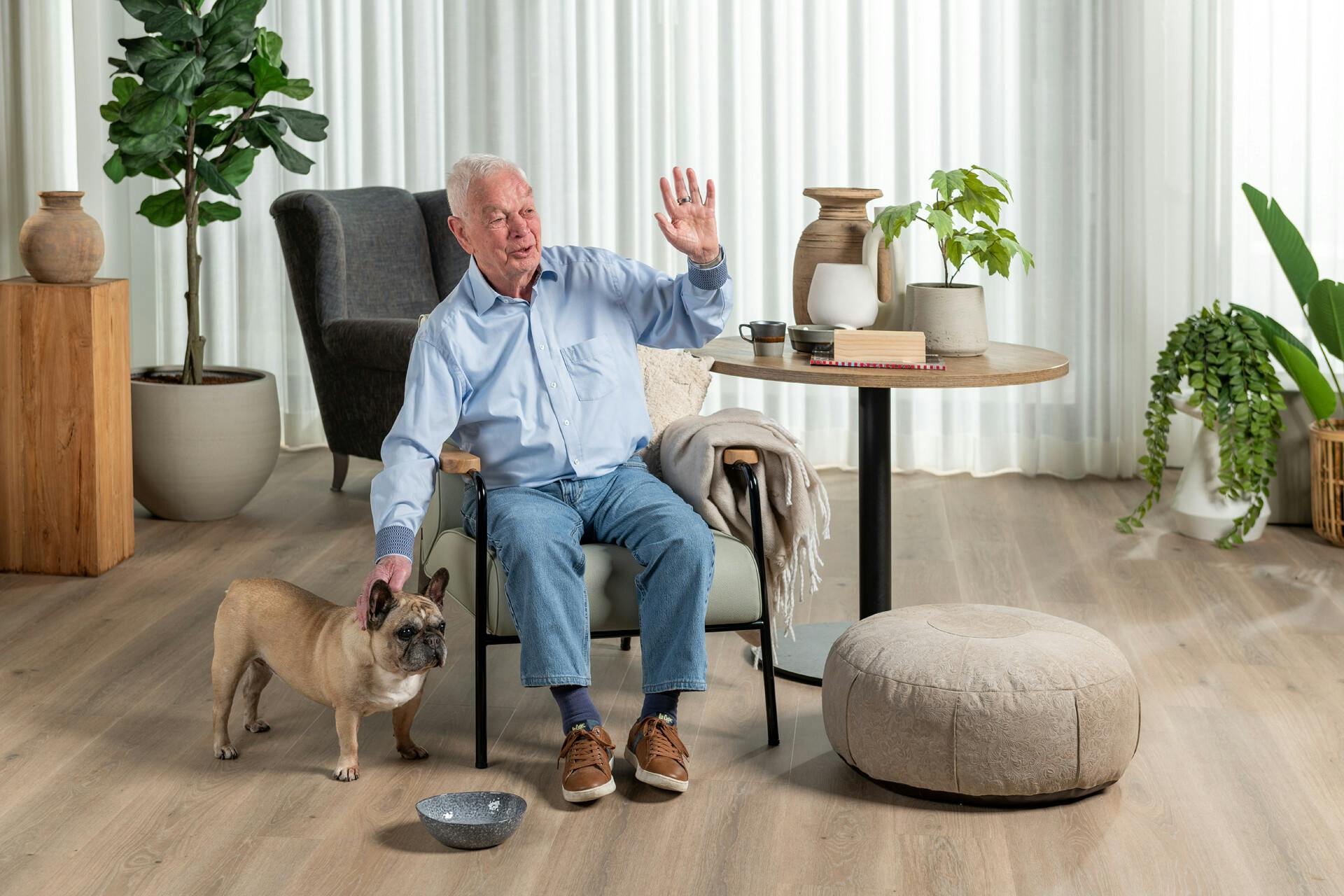 Weekend hulp in het Restaurant van Thebe Park-Stanislaus