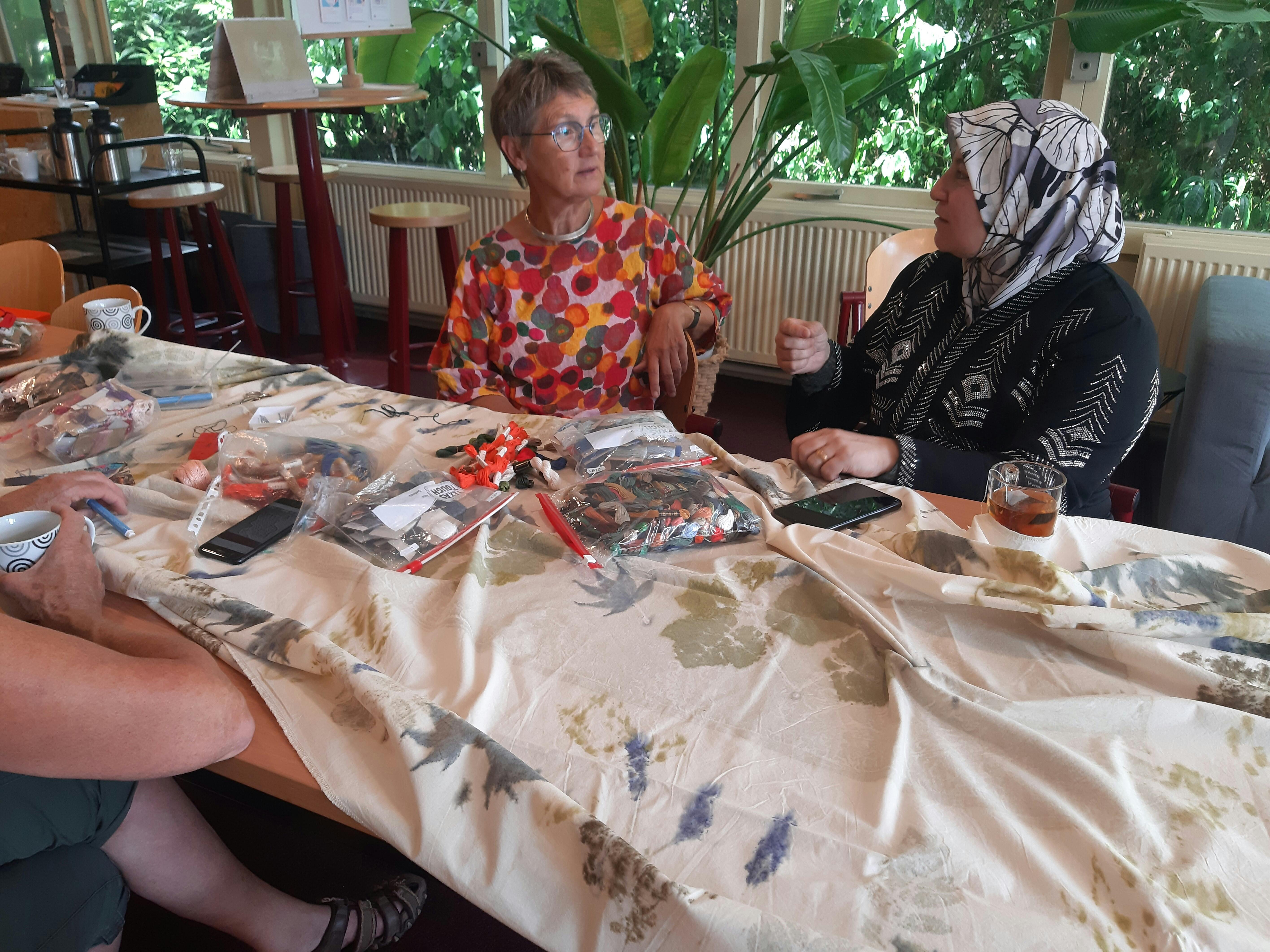 Maak verbinding met borduurkunst