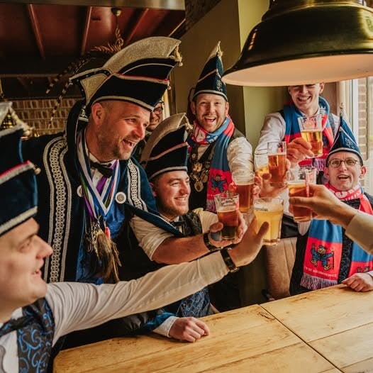 Ga opwerrùmen in het Hoaiboerenrijk!