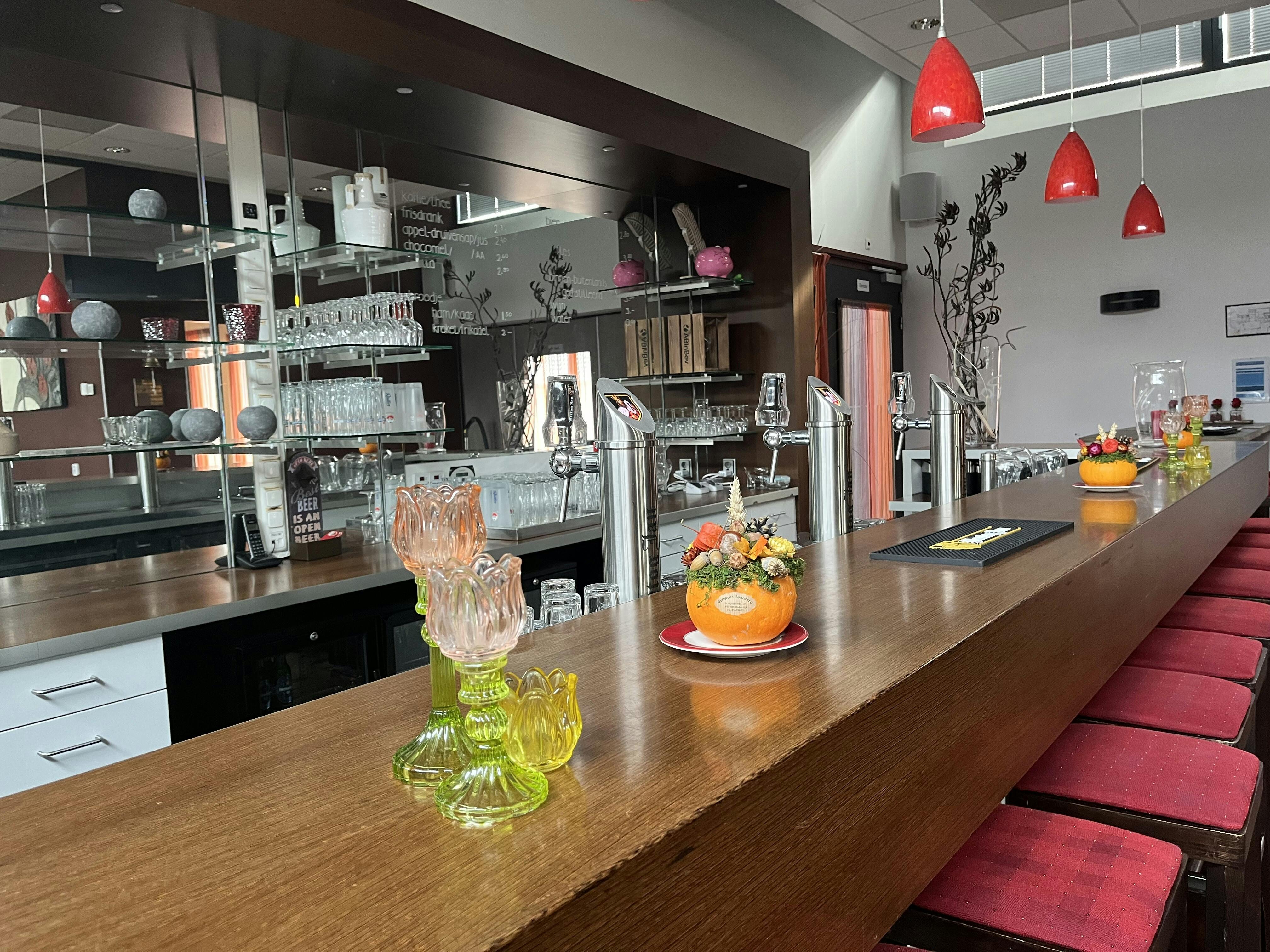 Word onze bardienstheld op dinsdag en/of donderdag