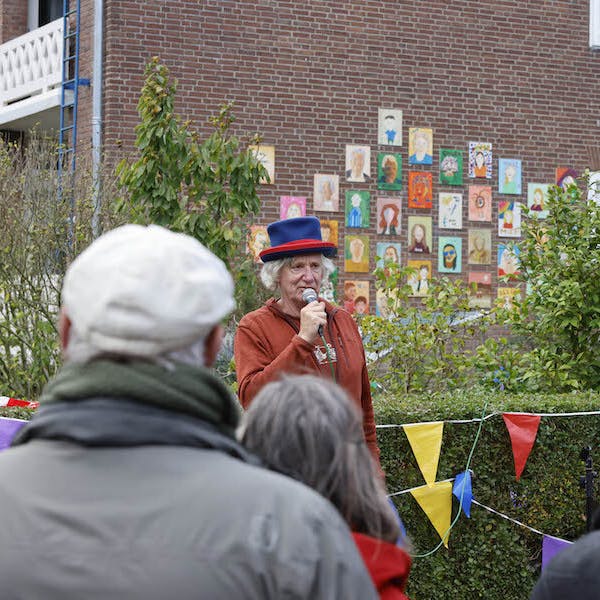 Feestelijke opening portrettengalerij Beukstraat