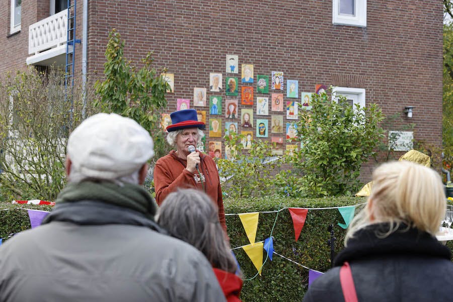 Feestelijke opening portrettengalerij Beukstraat