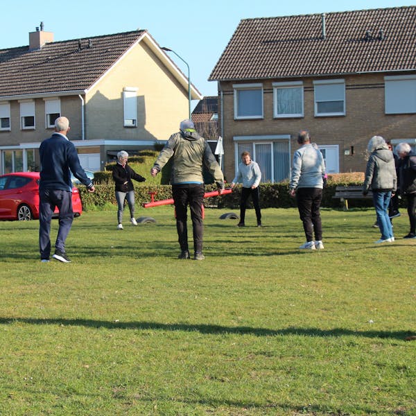 Buitengym voor ouderen in Oeffelt