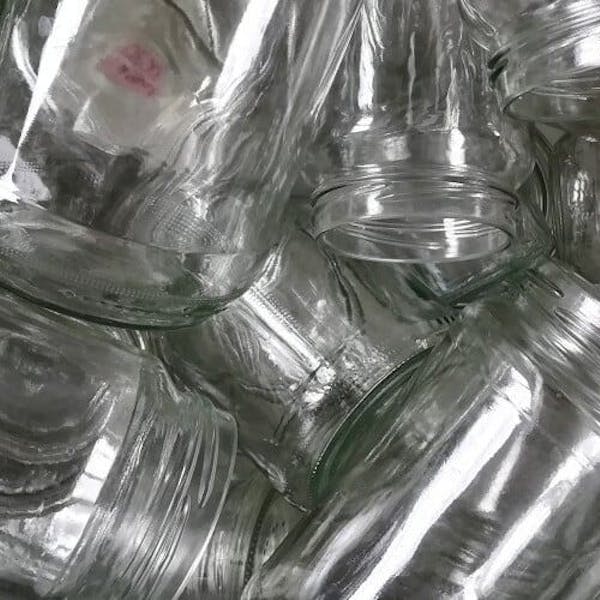 Glazen potten voor Lichtwandeling Aardenburg.