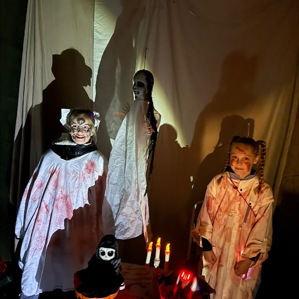 Trick, treat & trillende knietjes, een terugblik op Halloween in Herpen