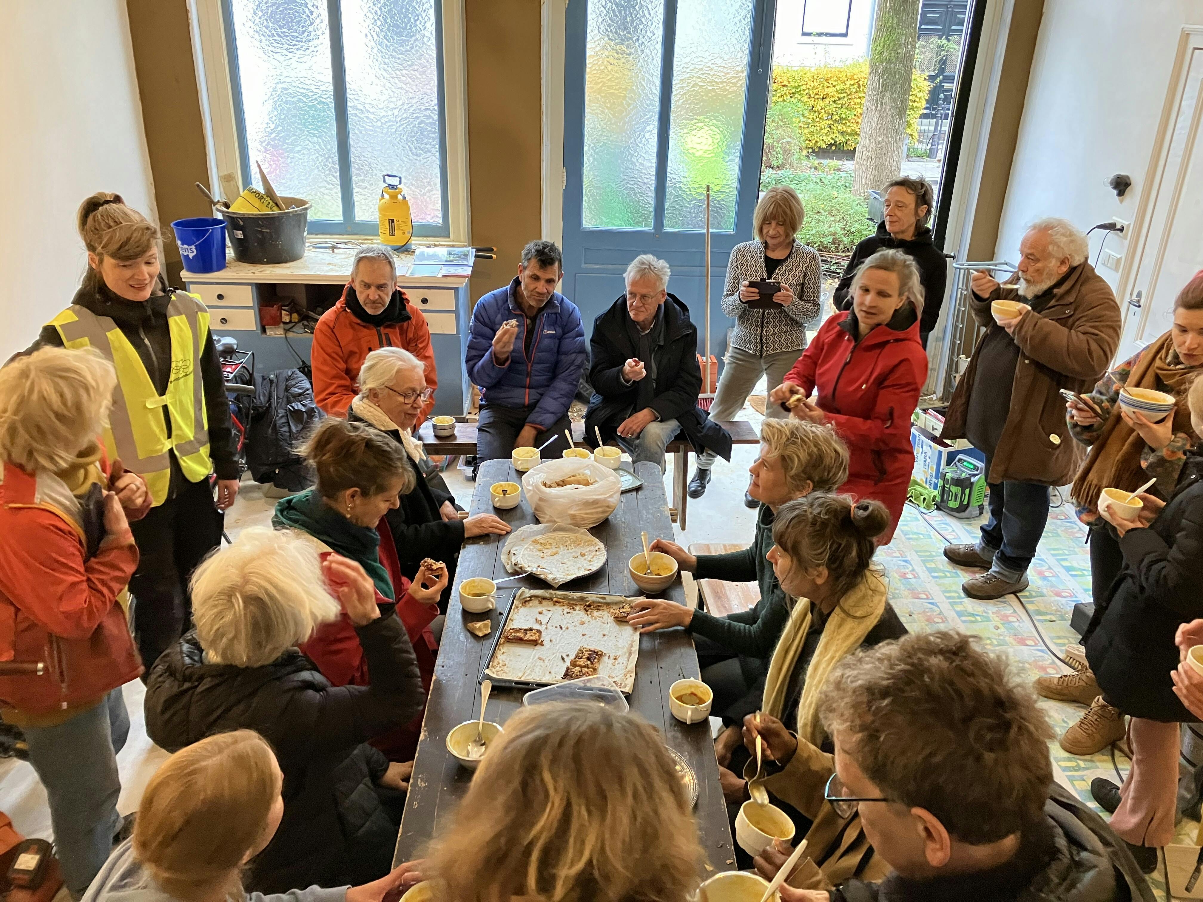 za 15 nov Oogstfeest wormenhotel Prins Hendrikstraat