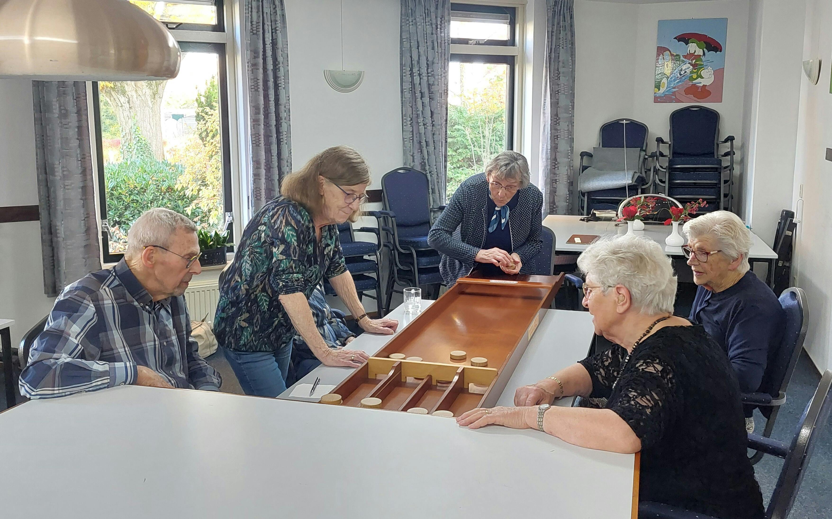 Sjoelen in Huygenshof