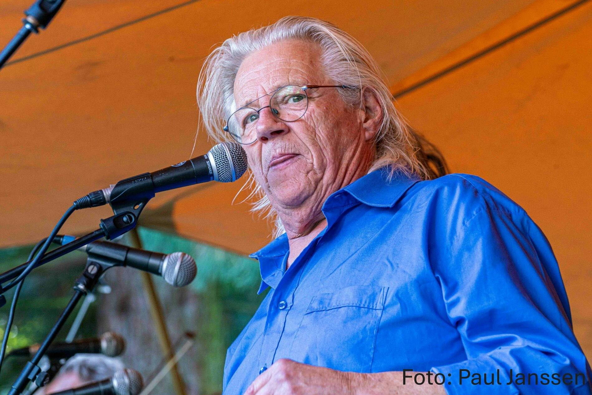 "ZONDAG LIVE" met Zjef Naaijkens