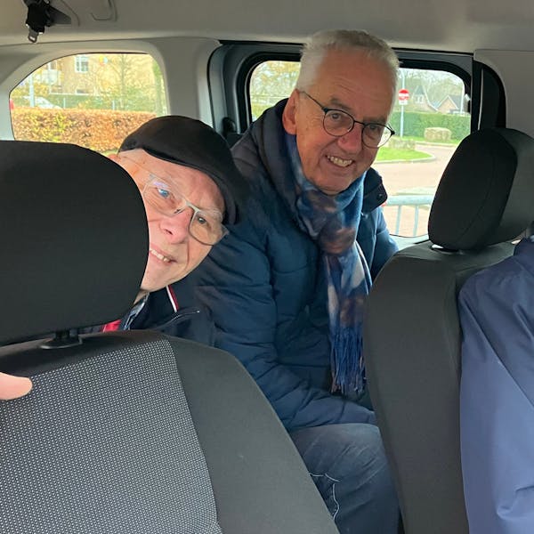 CHAUFFEURS GEZOCHT VOOR OPSTAP