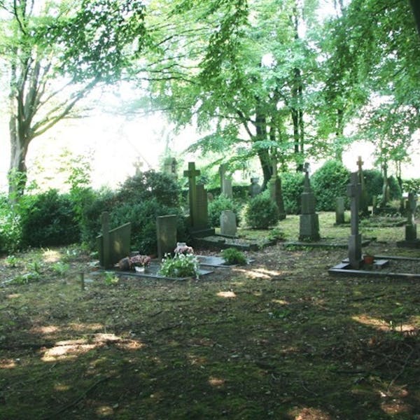 Wat vertellen onze lokale begraafplaatsen?