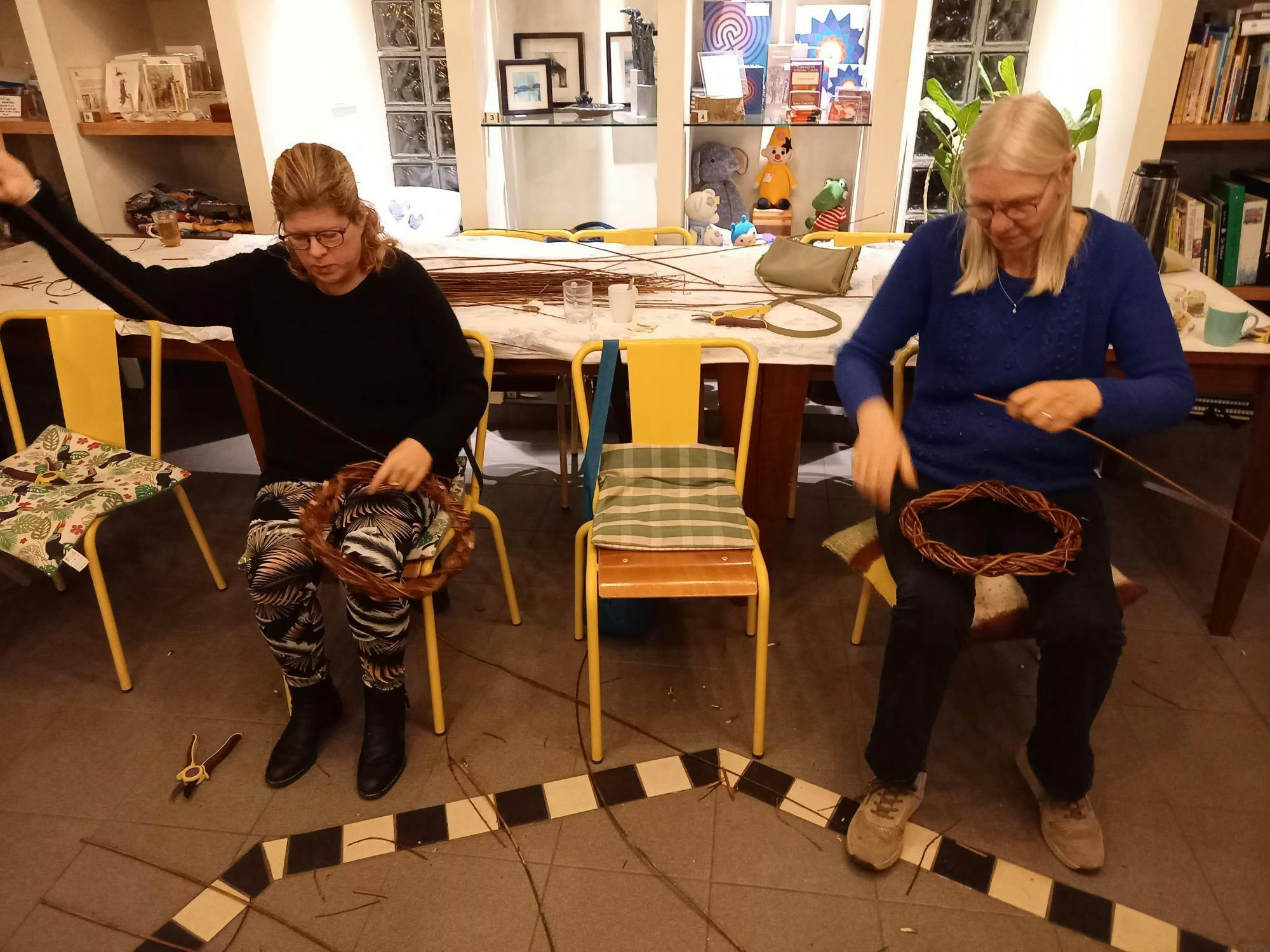 Vlecht je eigen kerstkrans met wilgentenen