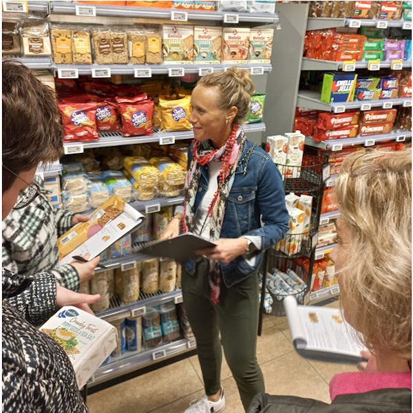 Workshop voor senioren: bewuste keuzes maken in de supermarkt
