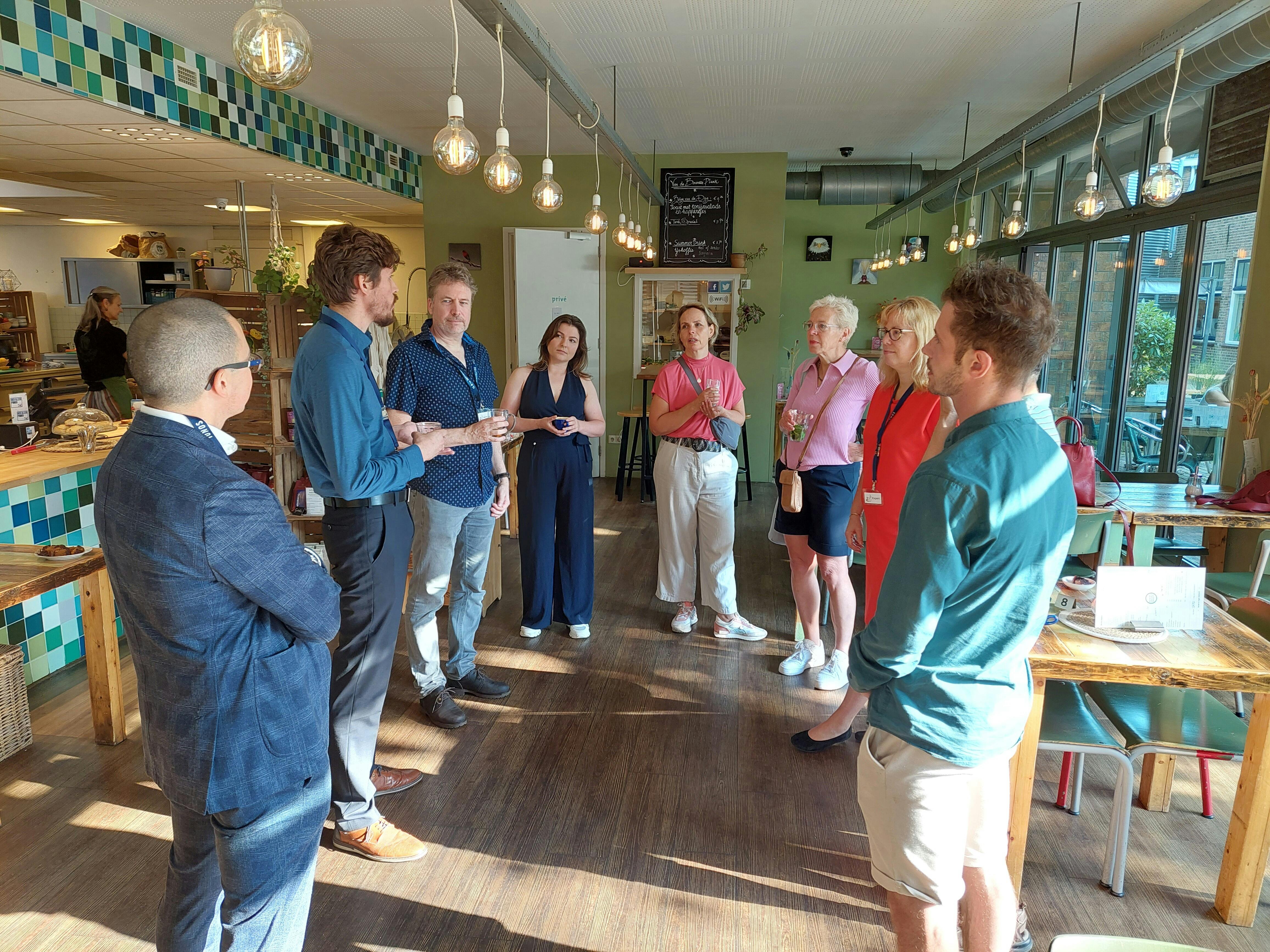 Netwerk met collega-ondernemers op 9 januari