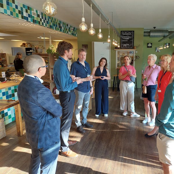 Netwerk met collega-ondernemers op 9 januari