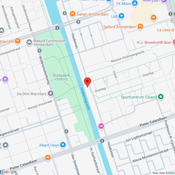 Amsterdam Nieuw-West, verkeersbesluit Hoekenes 46 wijzigen gehandicaptenparkeerplaats kenteken H-132-SZ
