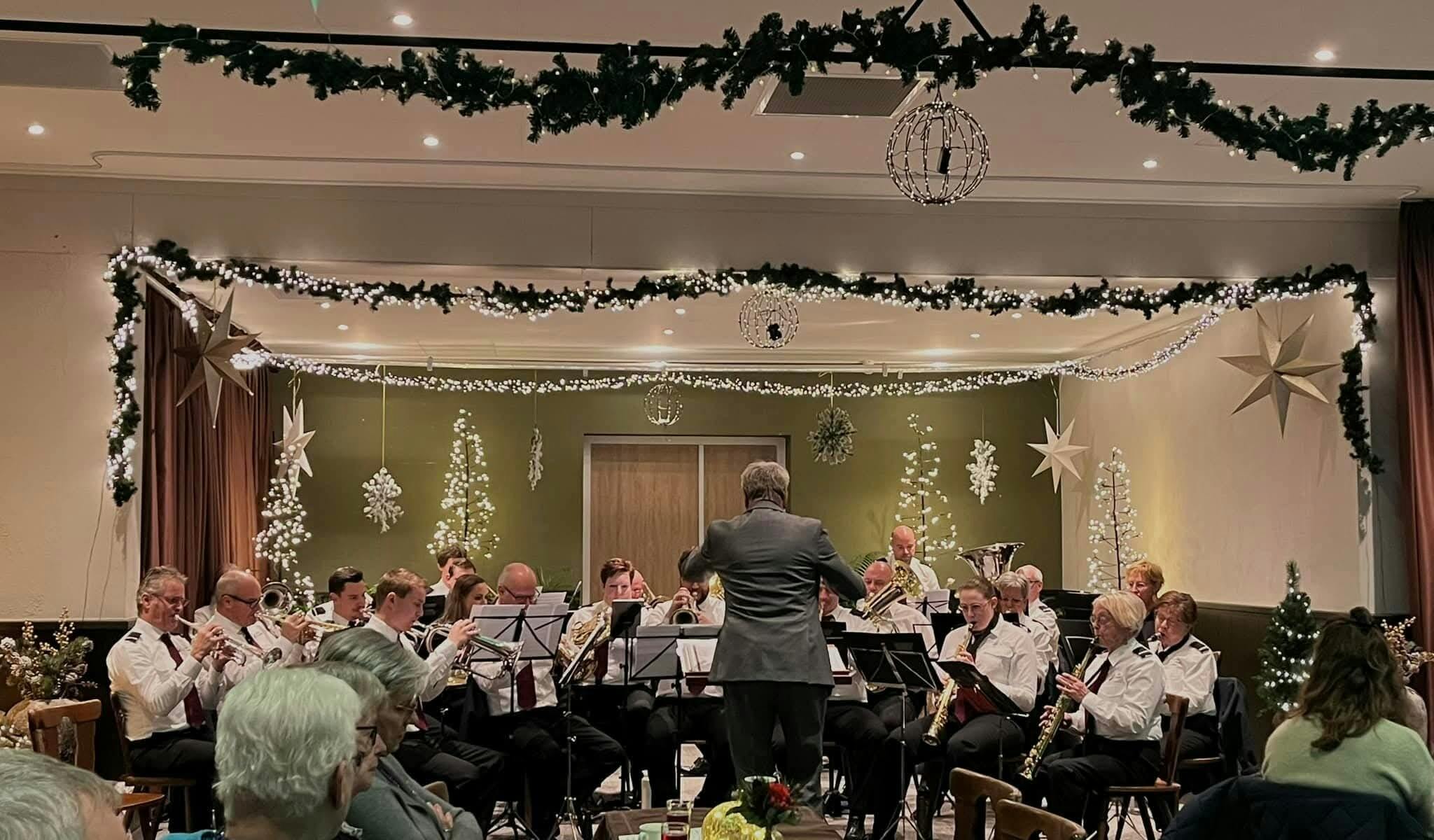 Kerstconcert Fanfare S.t Joseph & Popkoor Unique