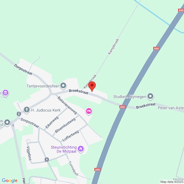 het vervangen van de kozijnen Broekstraat 21, Hernen