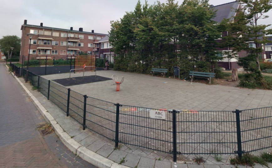 Denk mee met speeltuin aan de Lingestraat