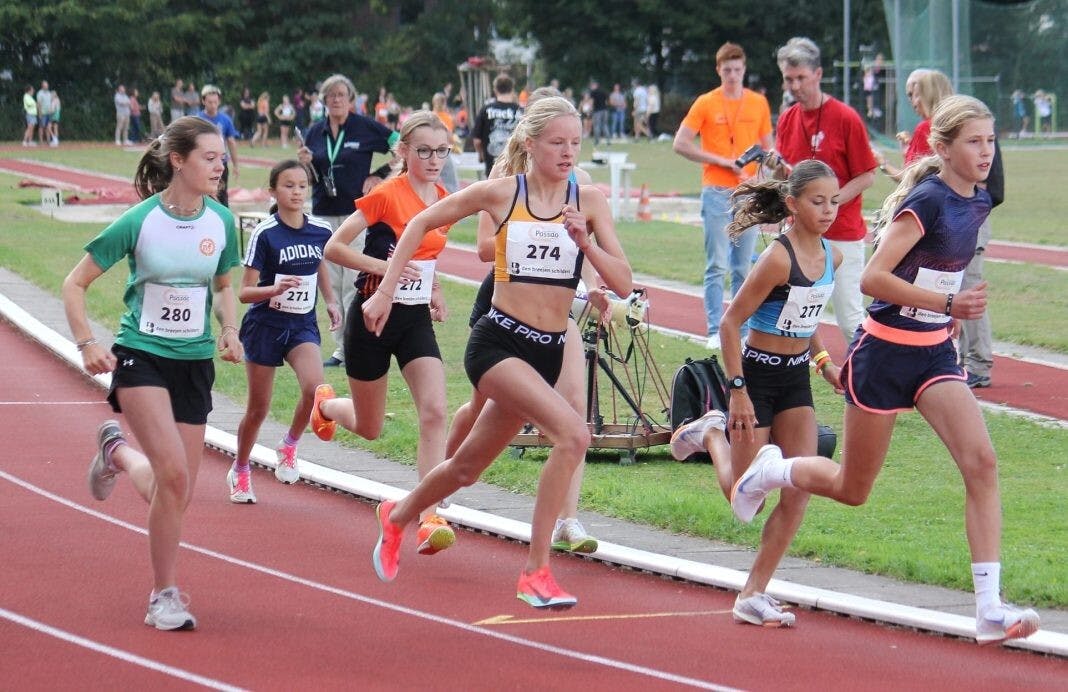 Oliebollen voor vernieuwing atletiekbaan
