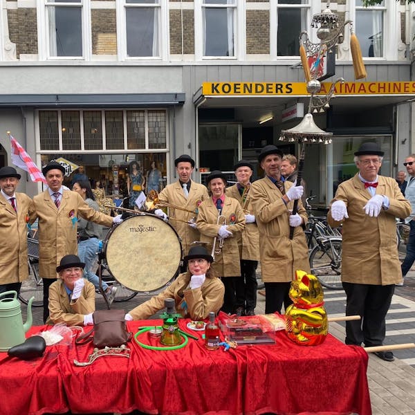 Beste wijkgenoten, eindejaarsbericht van de Spijkerbrigade