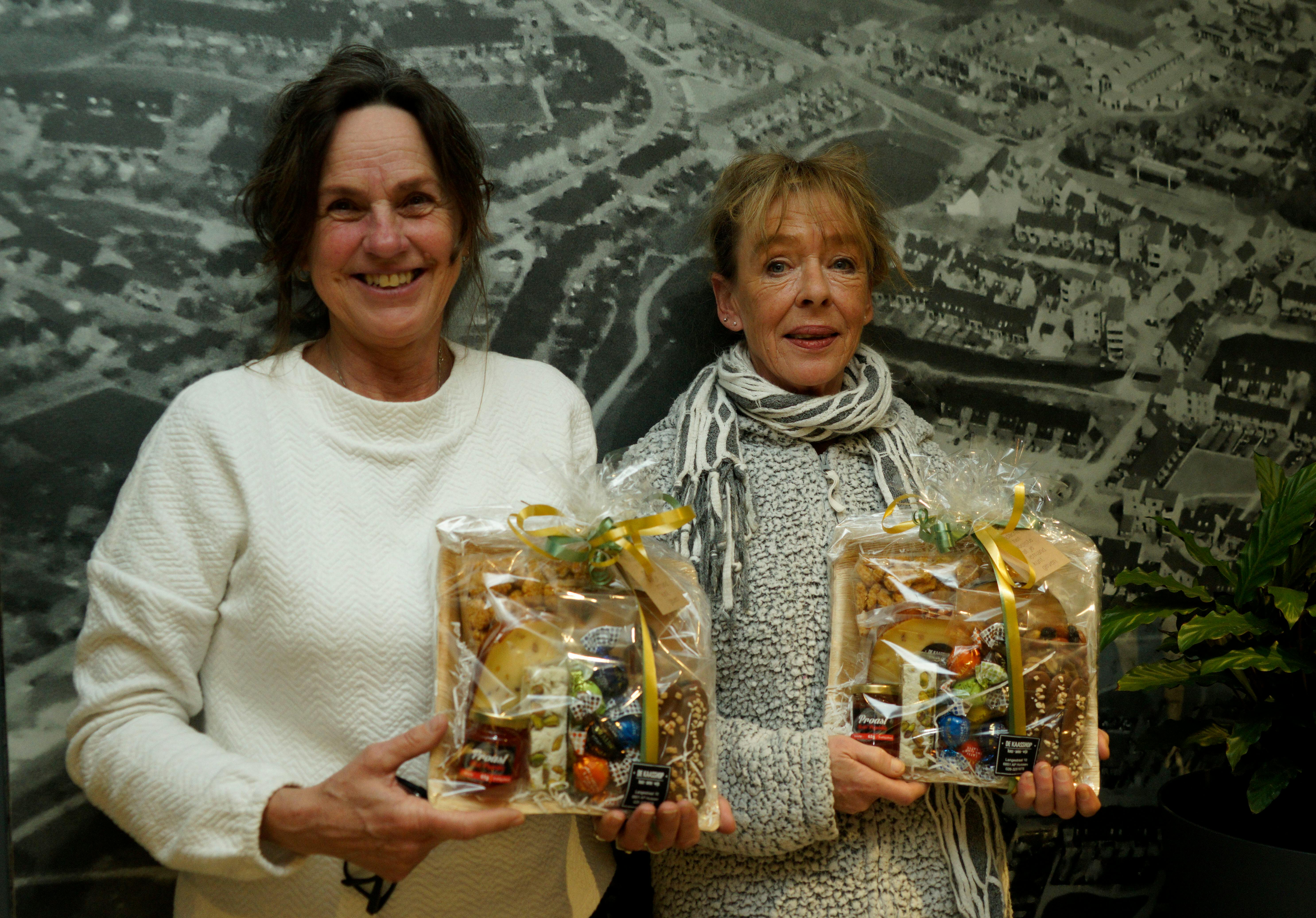 In het Zilverhuus: Overdracht activiteiten SWL en gezellig afscheid