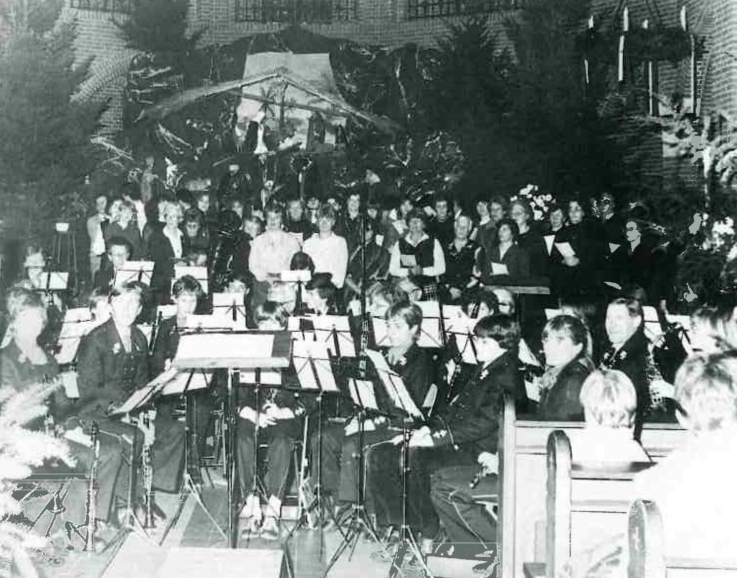 Kerstconcert Chaamse koren en harmonie terug van weggeweest