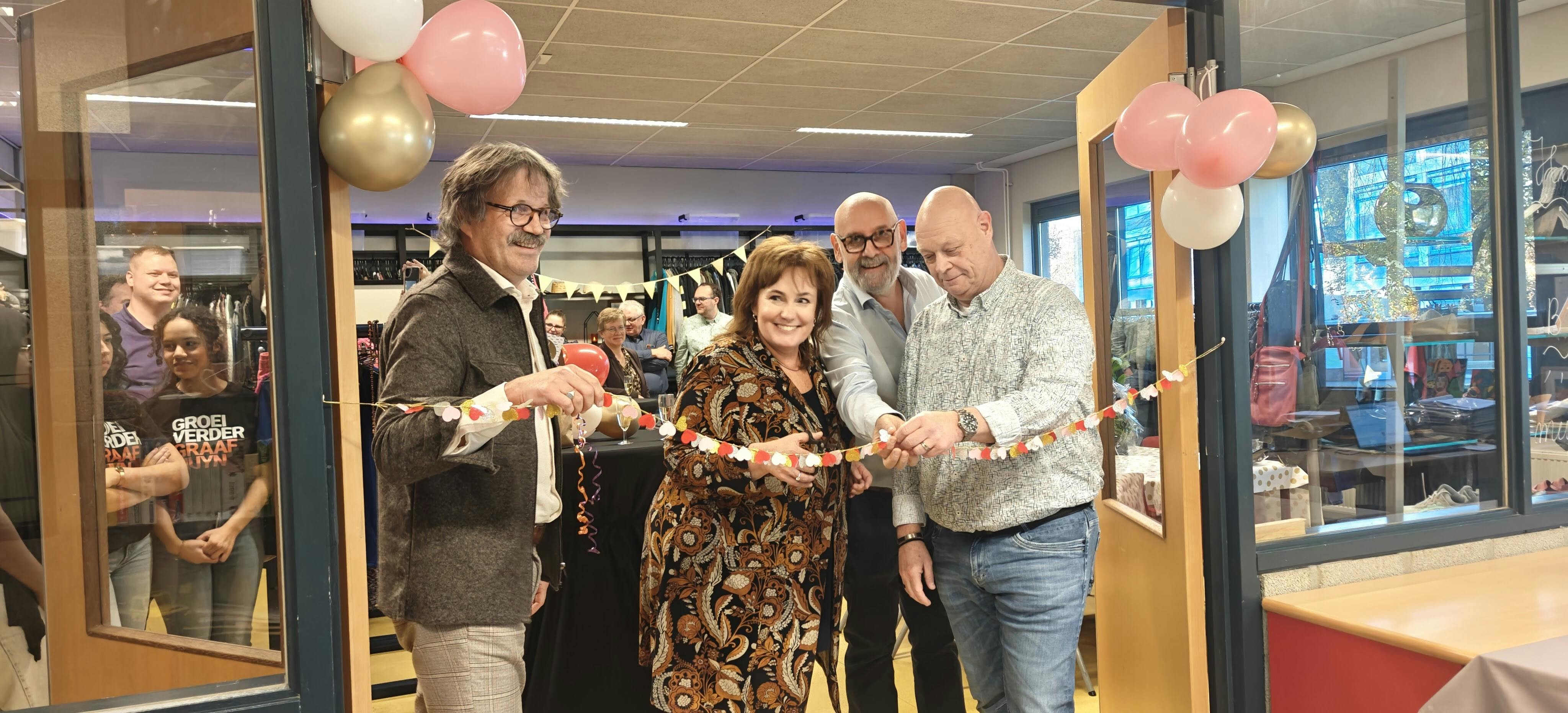 Graaf Huyn start weggeefwinkel!