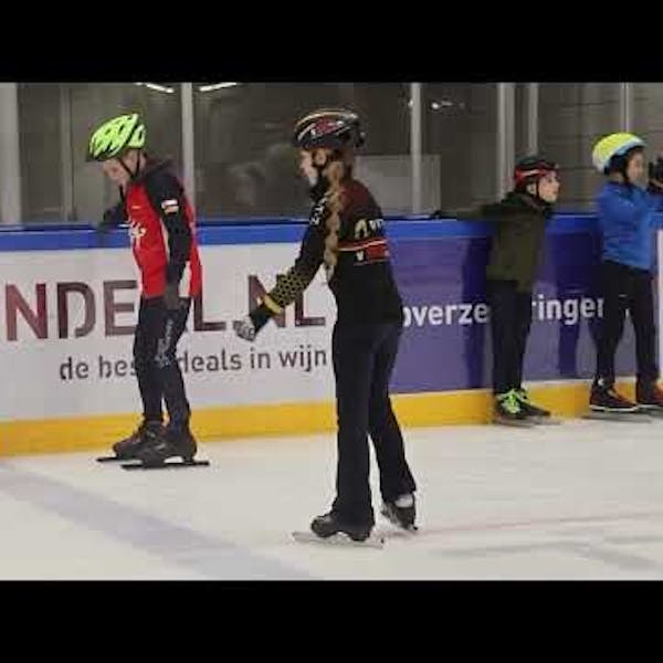 Schaatslessen voor de jeugd in Glanerbrook in Geleen-Zuid