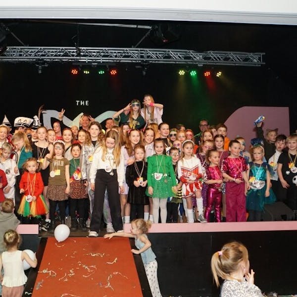 Geniet van de jeugdacts