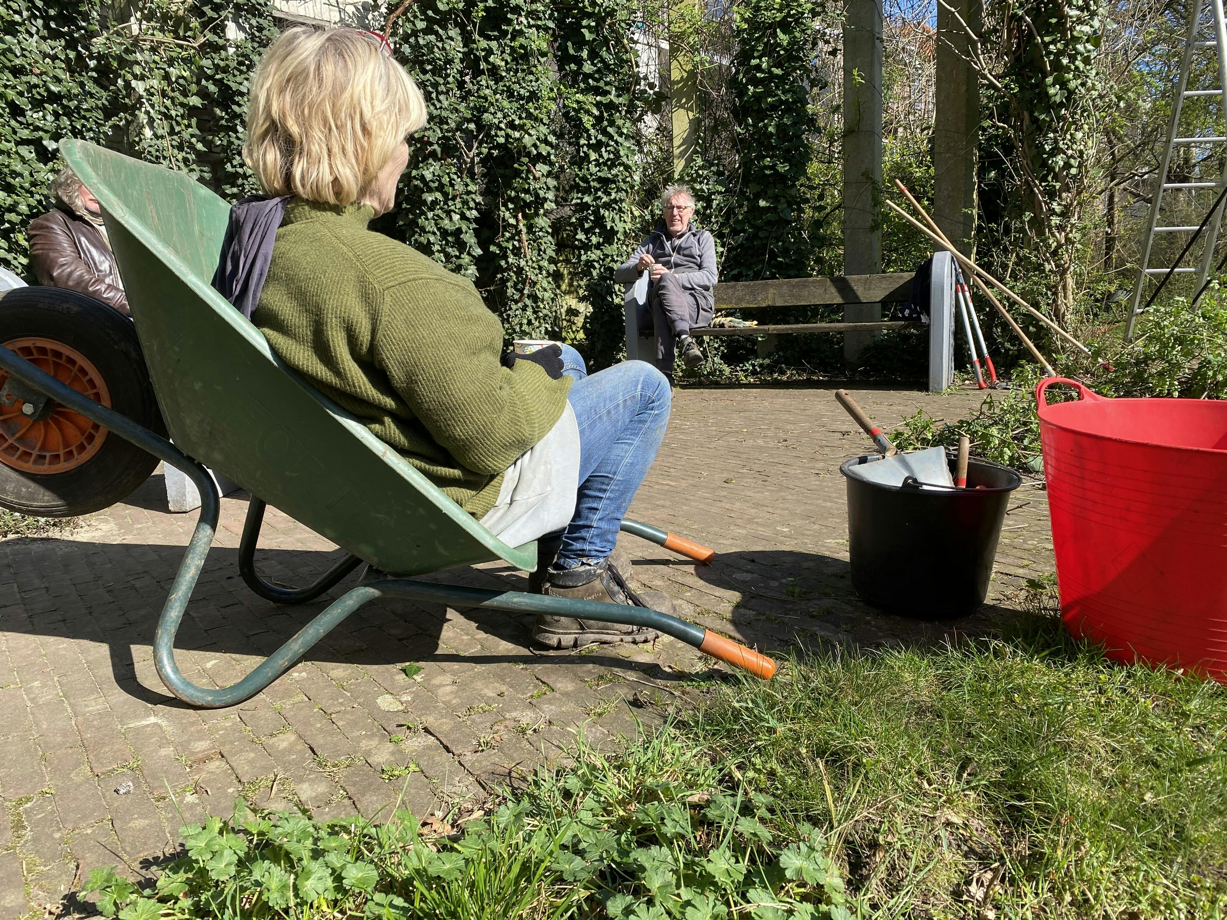 Koffie zetten voor de Watertuinders👏